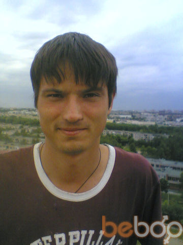  ,   Viktor, 41 ,   