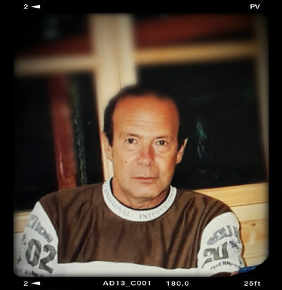  Neuss,   , 58 ,   ,   , c 