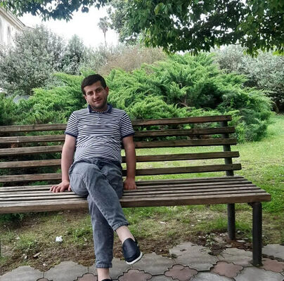  ,   Artem, 38 ,   ,   