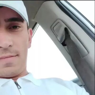  ,   Karim, 32 ,   ,   