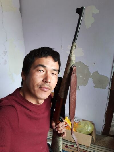  ,   Azamat, 35 ,  