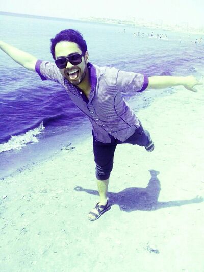  ,   Farrux, 32 ,   