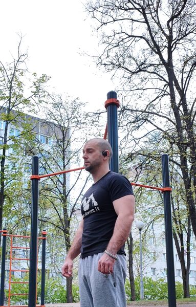  ,   Yury, 38 ,   ,   , c 