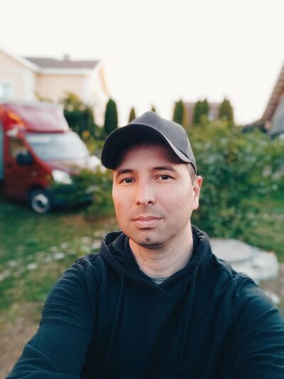  ,   Pavel, 40 ,   ,   