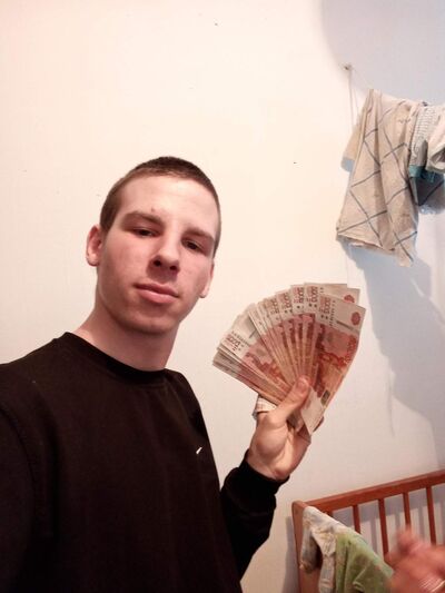  ,   Gavrik, 24 ,   