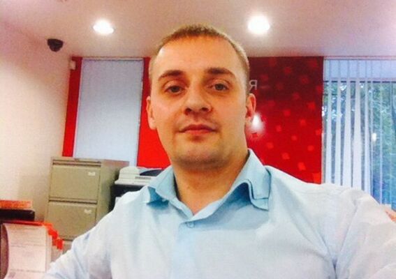  ,   Den, 37 ,   ,   , 
