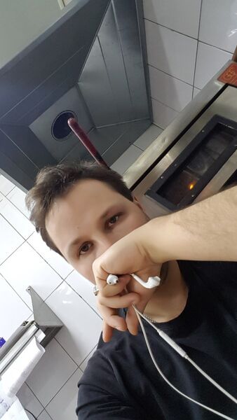  ,   Igor, 31 ,   ,   , c 