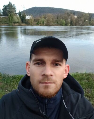  Aschaffenburg,   , 37 ,     , c , 