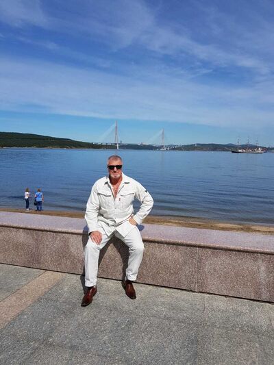  ,   Viktor, 68 ,   ,   