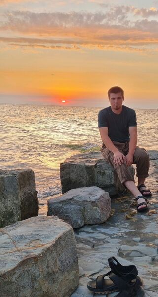 ,   Ali, 23 ,   