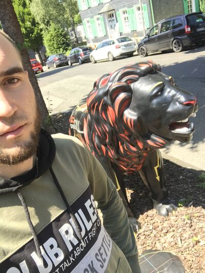  ,   Demian, 27 ,   ,   , c , 