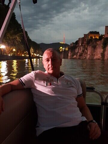  ,   Serge, 53 ,   ,   