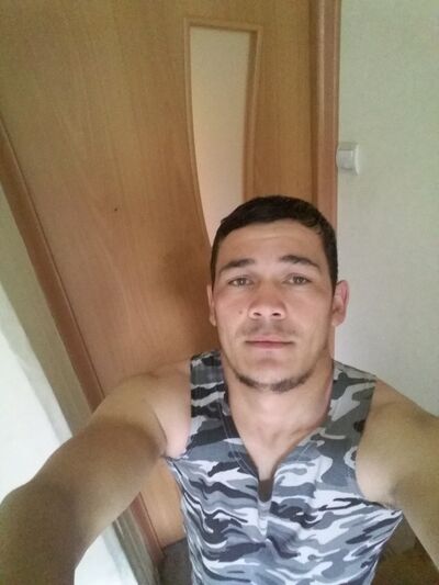  ,   C, 30 ,     , c , 