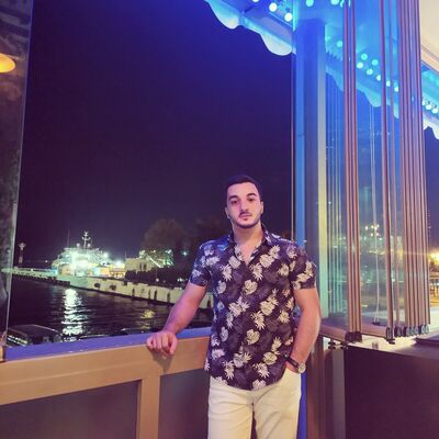  ,   Ceyhun, 31 ,   ,   , c 