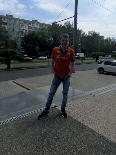  ,   Alexandru, 39 ,     , c 