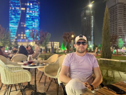  ,   Firdavs, 29 ,   ,   , c , 