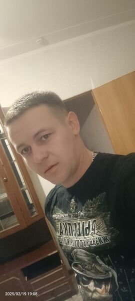  ,   Rustam, 32 ,   ,   , c 