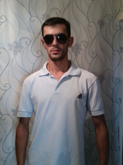  ,   Jiqolo, 40 ,   