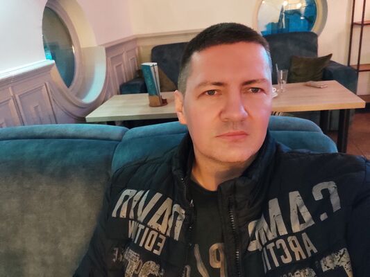  ,   Jozsef, 47 ,   c 