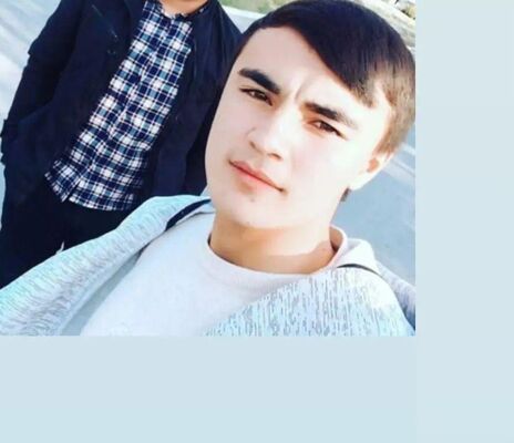 ,   Faxriddin, 22 ,     
