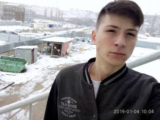  ,   Vlad, 26 ,   