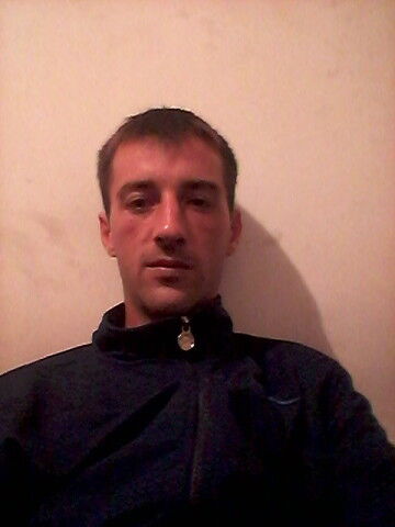  ,   Marin, 35 ,   