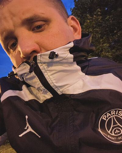  ,   Alexander, 32 ,   ,   