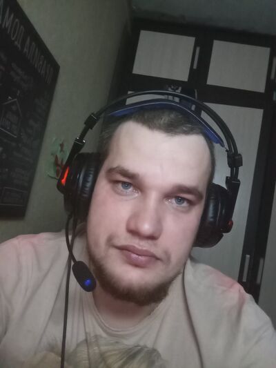  ,   Mikhail, 27 ,   ,   , 