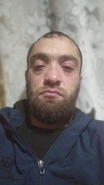  ,   Gevorg, 36 ,   ,   