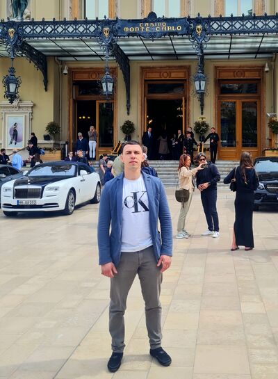  Charenton-le-Pont,   Rostyslav, 30 ,   ,   