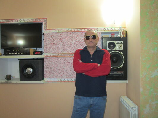  ,   Oleg, 52 ,   ,   , c 