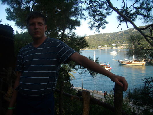  ,   Max, 43 ,   
