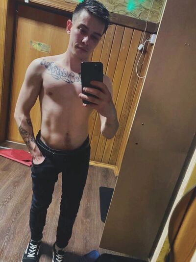  ,   Alex, 25 ,   ,   