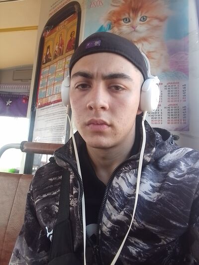  ,   Yurok, 25 ,     , c 