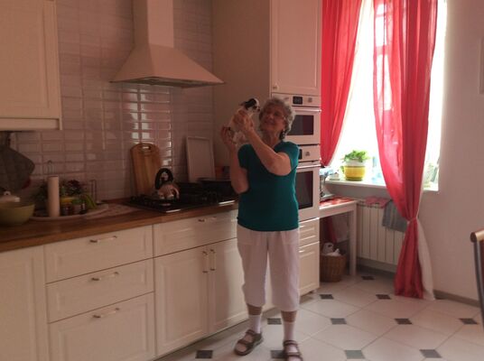 -,   Nina, 77 ,   ,   , c 