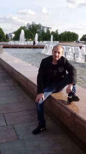  ,   Aleksandr, 44 ,   c 