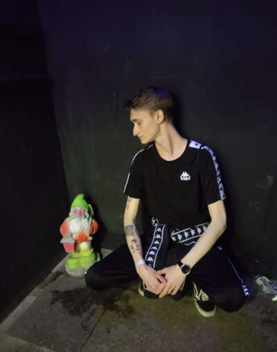  ,   Peter, 26 ,   ,   