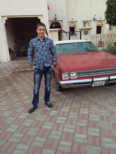  ,   Vlad, 32 ,  