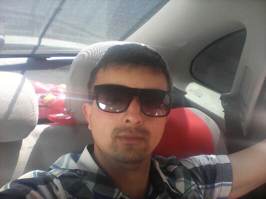  ,   Parvez, 30 ,   ,   , c , 