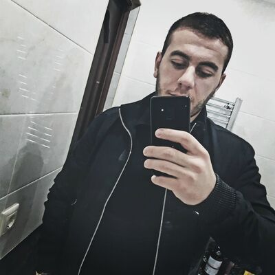  ,   Taron, 30 ,   ,   , c 