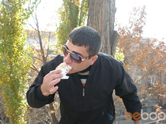  ,   Arman, 35 ,  