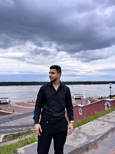  ,   Elvin, 24 ,   ,   