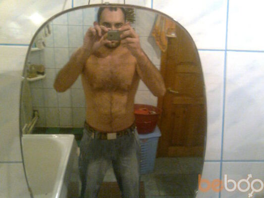  ,   Alex, 40 ,  