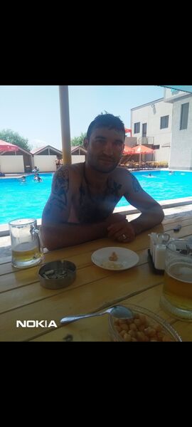  ,   Tigran, 32 ,   ,   