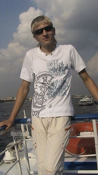  ,   Ksandr, 32 ,   