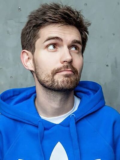  ,   Kosta, 31 ,   ,   