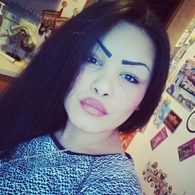  ,   Malika, 31 ,  