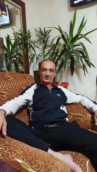  ,   Arsen, 52 ,   ,   