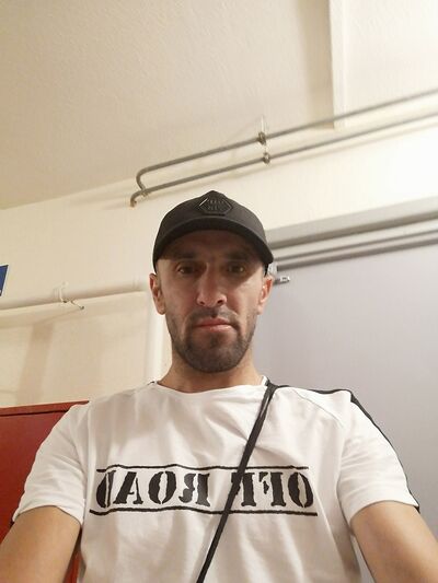  -,   Kaha, 44 ,   ,   , c , 