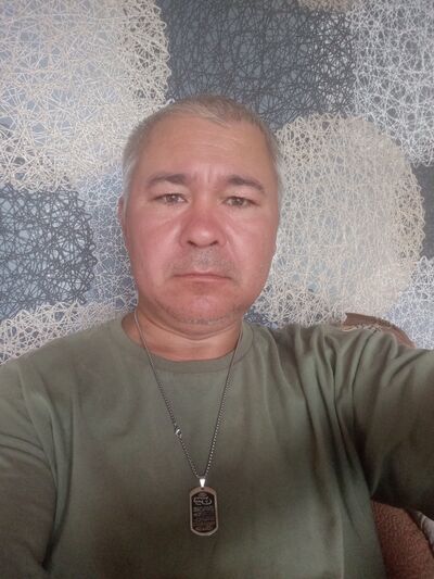  ,   Amir, 43 ,   ,   